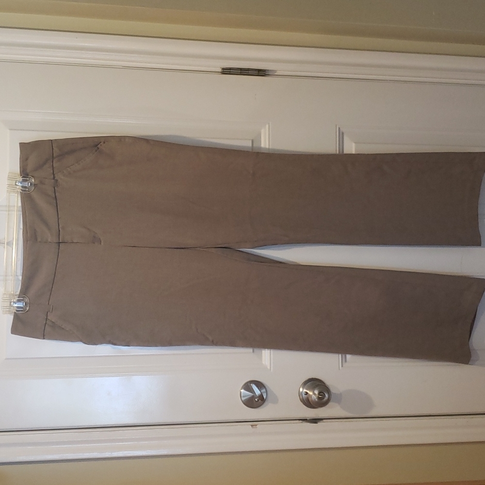 Daisy Fuentes pants